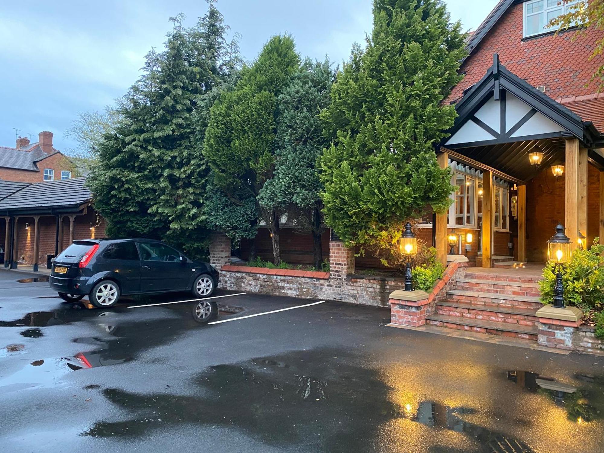 The Chester Court Hotel Экстерьер фото
