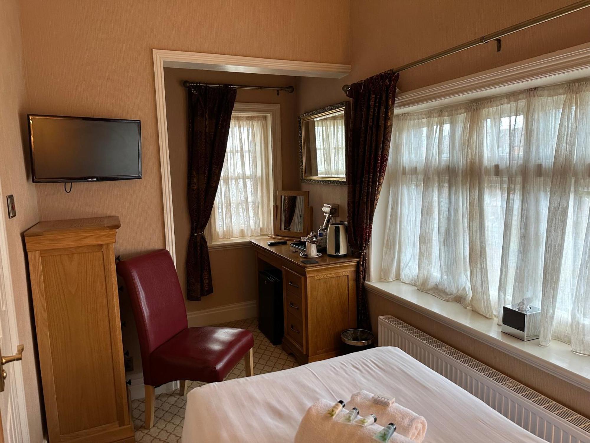 The Chester Court Hotel Экстерьер фото