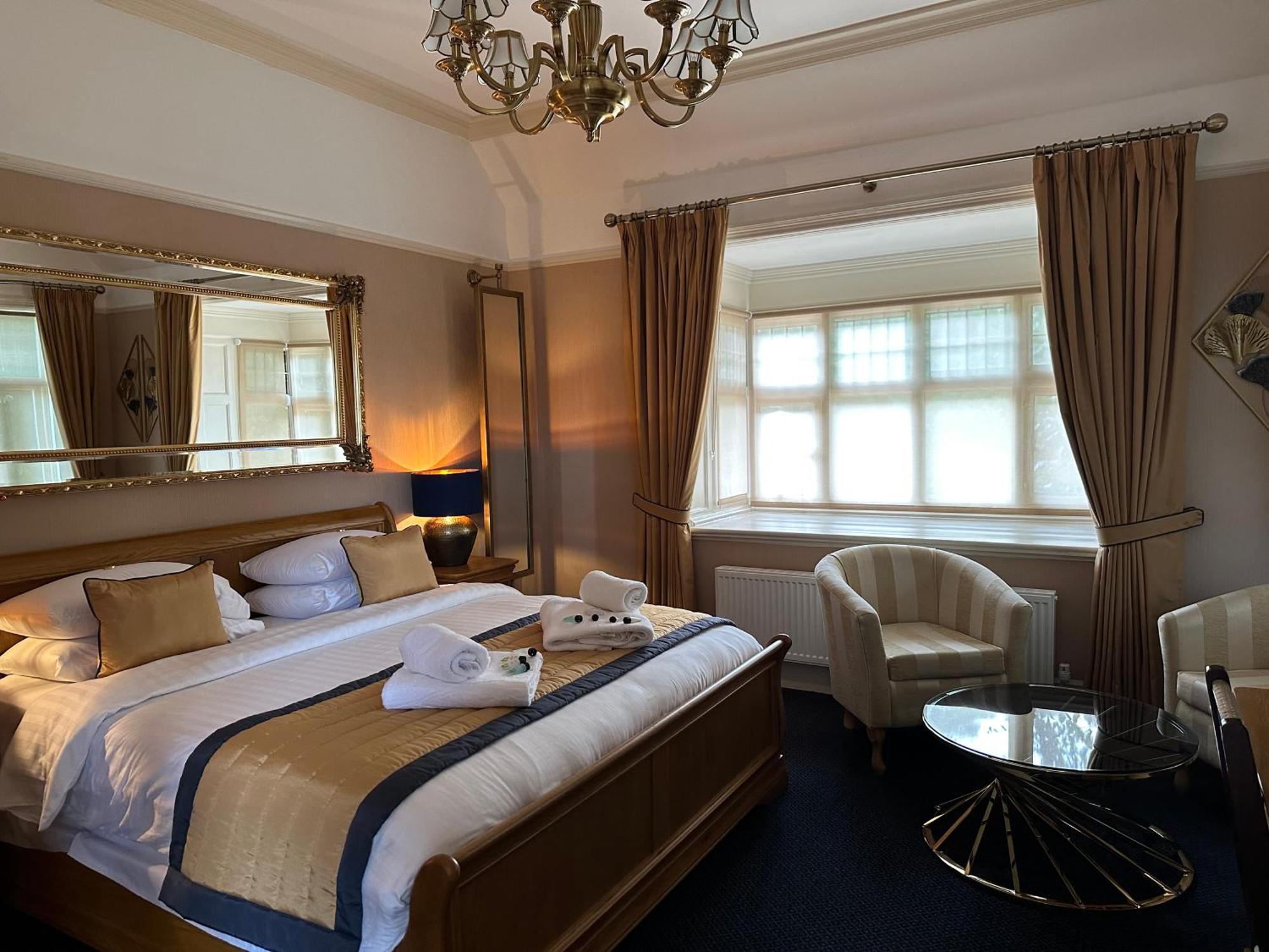 The Chester Court Hotel Экстерьер фото