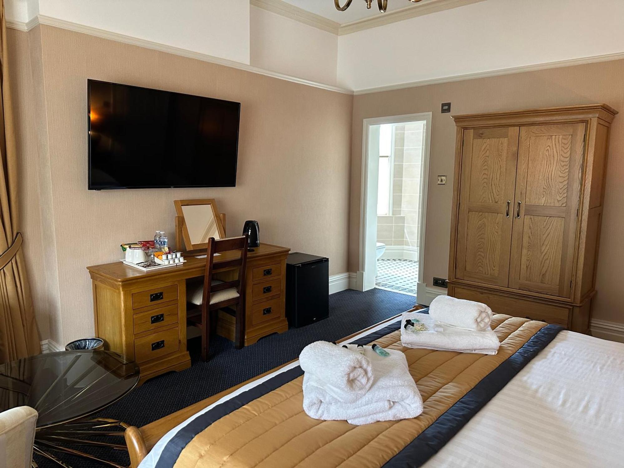The Chester Court Hotel Экстерьер фото