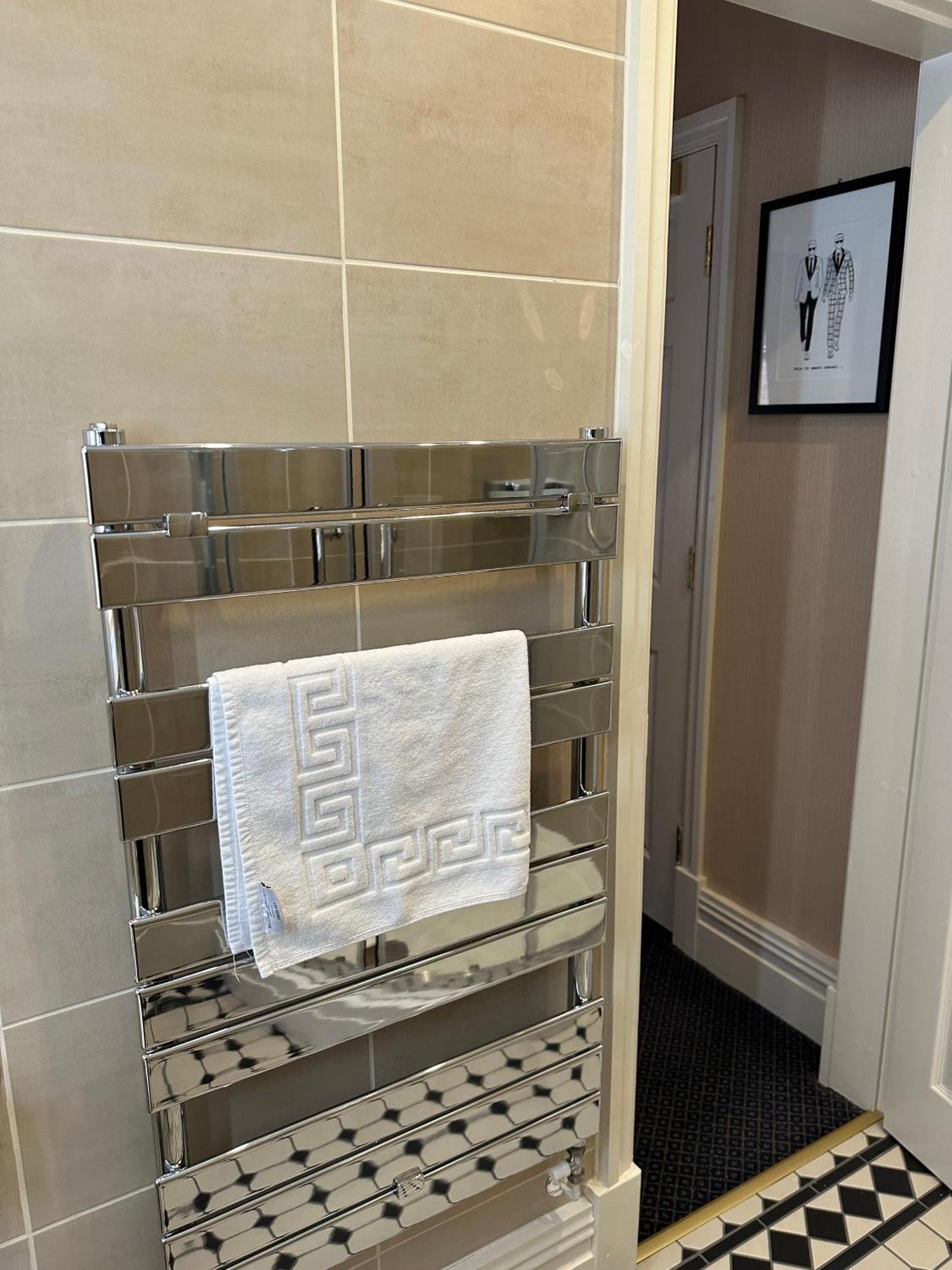The Chester Court Hotel Экстерьер фото