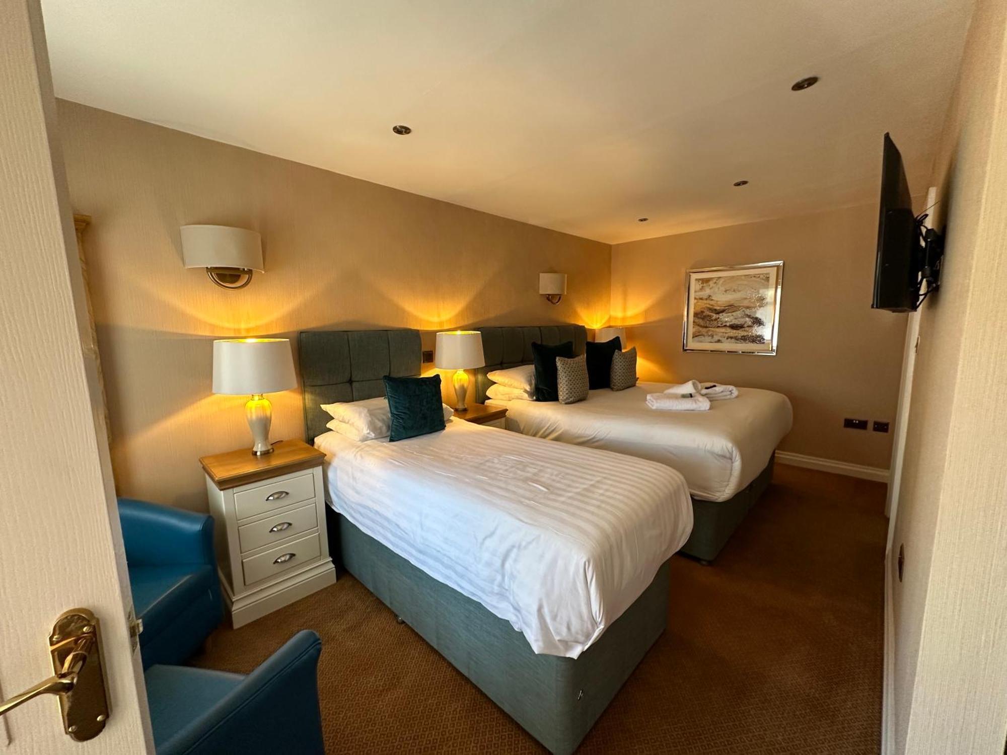 The Chester Court Hotel Экстерьер фото